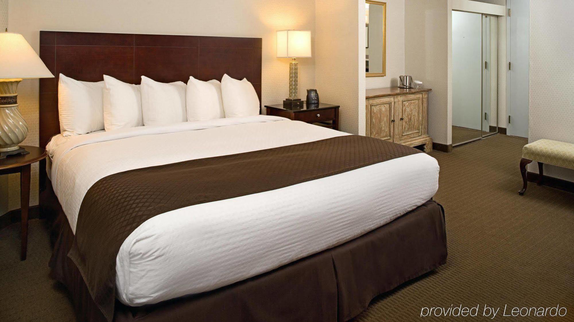 Doubletree By Hilton Chicago Schaumburg Hotel Eksteriør billede